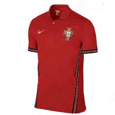 En este video veremos las camisetas oficiales y las posibles camisetas de algunas selecciones para la siguiente competencia europea. Camiseta Portugal 2020