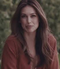 Justine Survivor Quebec Club Sandwich