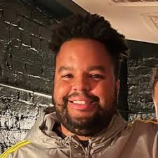 Miles Hood's Instagram, Twitter & Facebook