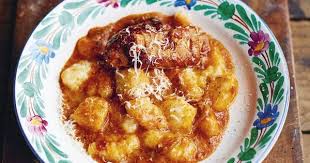 Jamie Oliver Easy Potato Gnocchi Recipe Jamie Cooks Italy Channel 4 Recipe In 2020 Gnocchi Recipes Recipes Potato Gnocchi Recipe