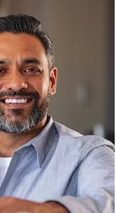 Ursula Curry's Instagram, Twitter & Facebook