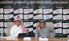 تعليق وليد الفراج علي ترشح مسلي آل معمر لرئاسة النصر الدوري مع وليد وليد الفراج مسلي ال معمر اخر اخبار النصر انتخابات النصر. Ù‚Ø±ÙŠØ¨Ø§ Ø´Ø±ÙƒØ© Ø¹Ø§Ù„Ù…ÙŠØ© ØªØ±Ø¹Ù‰ Ø§Ù„Ø¯ÙˆØ±ÙŠ Ø§Ù„Ø³Ø¹ÙˆØ¯ÙŠ ØµØ­ÙŠÙØ© Ø§Ù„Ø±ÙŠØ§Ø¶ÙŠØ©