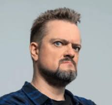 Hands watching Danny tamper valve, generator, battery, and fuse going off  at the same time : r/TexasChainsawGame