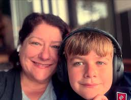 Is there anything better than the support you get from current and former  colleagues, particularly when it's not work related? To my "work life"  support team