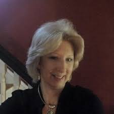 🎉 Welcome to Sandra Wyatt, the city's newest code enforcement officer!  Sandra is a Maryland native and a West End resident and is a familiar local  face as she managed a downtown