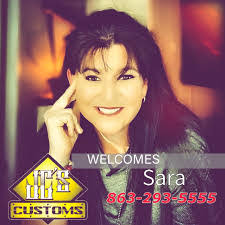 Sara Michaels's Instagram, Twitter & Facebook