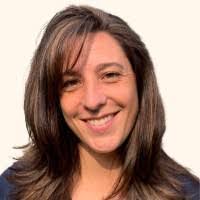 Lori Herrera's Instagram, Twitter & Facebook