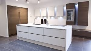 pin op hacker systemat keukens