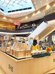 Mid valley city is always crowded, be it on a weekdays or a weekends. Toppen Mall Is Johor Bahru S Newest Megamall Here S What You Need To Know Before You Go Today