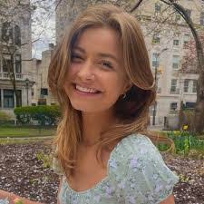 Victoria Prol's Instagram, Twitter & Facebook