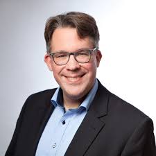 Senior Associates Network