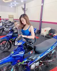 The yamaha mio is a scooter with a cvt transmission made by yamaha motor.it was introduced for the southeast asia market in 2003 as the successor of the nouvo.in malaysia, this model is known as yamaha ego.as 2007, there were some 76,000 ego customers in malaysia. Yamaha 125z Zr Malaysia Home Facebook