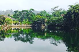 Taman mini indonesia indah merupakan tempat wisata yang berada di jakarta. Talaga Herang Tempatwisataunik Com