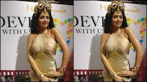 Lotus sculpture's artisans are the descendants of the. Sridevi S Wax Statue Unveiled At Madame Tussauds Singapore Boney Kapoor Janhvi Kapoor And Khushi Kapoor Get Emotional