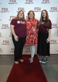 Jessica Kim, Wiatt...