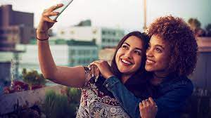 Lesbian Dating – Find like-minded singles who love the real you