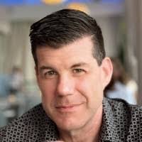 Chris Manolis's Instagram, Twitter & Facebook