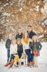 40 New Ideas For Photography Poses Family Winter Snow Photography Poses Family Winter Family Pictures Winter Family Photography