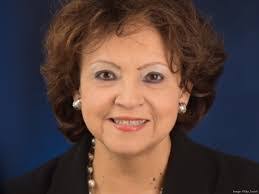 Janet Hill's Instagram, Twitter & Facebook