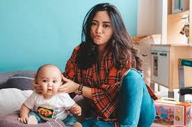 Udah lama banget nungguin resto ini buka, dan akhirnya pas kemarin buka aku. Ibu Ini Tak Suka Anaknya Disamakan Dengan Anak Rachel Vennya Semua Halaman Nakita