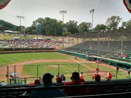 baseball photos at howard j lamade stadium