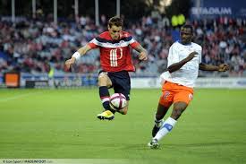 Récupérez jusqu'à 10% sur vos nuités à l'hôtel en réservant sur booking ou hotels.com : Photos Foot Mathieu Debuchy 14 08 2011 Lille Montpellier 2eme Journee De Ligue 1