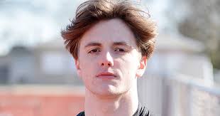 Garton, Urias lead Newton boys to sixth at Pella coed