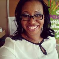 Danielle Lowery's Instagram, Twitter & Facebook