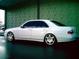 Pin De Trumbach Em Mercedes E Class W210 Mercedes Benz Mercedes Carros