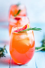 Aperol Spritz The Perfect Cocktail All Year Round Sip And Feast Winter Cocktails Recipes Aperol Aperol Spritz Recipe