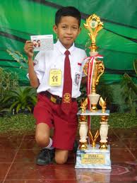 Terdapat 4 sinonim 'siswa teladan' di tesaurus bahasa indonesia. Sd Negeri Kebonwaris 1 Pandaan Juara 1 Lomba Siswa Berprestasi Jenjang Sd Tingkat Kab Pasuruan