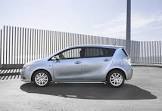 Toyota-Verso-(2009)