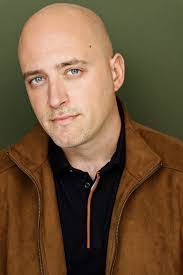 Chris Critelli's Instagram, Twitter & Facebook