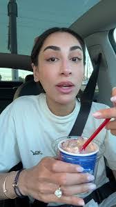 Alisha Schneider's Instagram, Twitter & Facebook