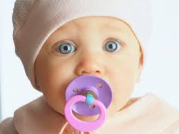 No more nipple confusion: Study says pacifiers may help breast-feeding