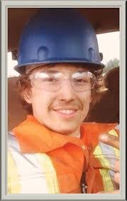 Amelia Custer's Instagram, Twitter & Facebook