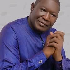 INTRODUCING MS. MARIA DAXON...NOTED ATTORNEY, FORMER DEPUTY LEADER OF COI &  SHADOW MINISTER OF NATIONAL SECURITY FOR THE COI. Once again, showing her  professionalism & making the C.O.I look good. BnB |