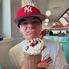 Trust me when I say I played mermaids the WHOLE time🧜‍♀️🦀