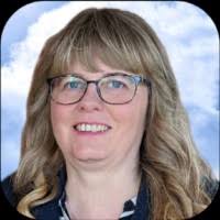 50+ "Petra R." profiles