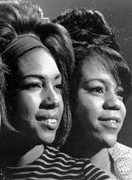 Doreen Beckett's Instagram, Twitter & Facebook