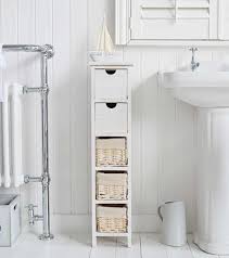 Schmale schränke nach maß online planen & bestellen. Schmaler Bad Schrank Schmale Badezimmer Schrank Fur Die Mobel In Ihrem Haus Ist Der Trick Der Slim Bathroom Storage Interior Paint Narrow Bathroom Storage