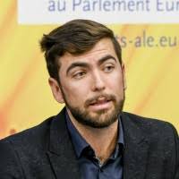 90+ Profile mit dem Suchbegriff „And Scott“