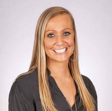 Lauren Streeter at Lake Homes Realty