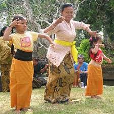 Maybe you would like to learn more about one of these? Seniman Bali Protes Tari Pendet Diklaim Malaysia Okezone News