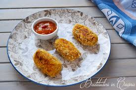 Il broccolo romano, conosciuto anche come broccolo romanesco, cavolo romano, cavolfiore romanesco o cavolo romanesco, è una varietà di cavolo broccolo nostrano molto apprezzato in diverse ricette, sia in italia che all'estero. Crocchette Di Cavolo Romano Al Forno Beatitudini In Cucina