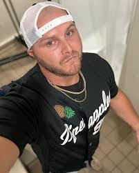 Zachary Rushing's Instagram, Twitter & Facebook