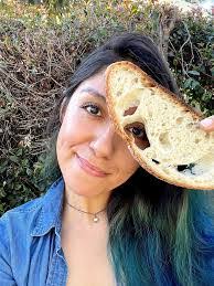 Natalie Robles's Instagram, Twitter & Facebook