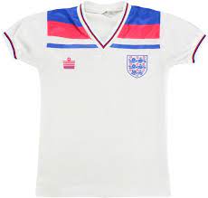 The array off england retro shirts and england 1990 shirts will have you thrilled to watch them face the competition on the pitch. Youth England Football Kit Cheap Online