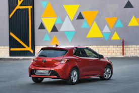 The corolla sedan and toyota corolla hatchback offer very different powertrains and body styles that affect their performance and efficiency. New Vs 2019 Toyota Corolla Hatch What Are The Top 4 Differences Buying A Car Autotrader