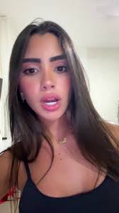 Victoria Ruiz En Yate